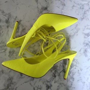 JLO Neon green strappy heels sz10